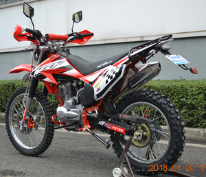 Motocicleta Todoterreno Clásica de Carreras OTTC, Modelo Popular, 150cc 200cc 250cc, con Amortiguador Delantero Superior e Inferior - Product Image 5