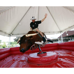 Machine d'équitation mécanique de taureau gonflable, équipement d'équitation de taureau gonflable