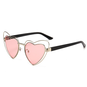 21433 Superhot Eyewear del Metallo <span class=keywords><strong>di</strong></span> Modo Delle Donne <span class=keywords><strong>occhiali</strong></span> <span class=keywords><strong>da</strong></span> <span class=keywords><strong>Sole</strong></span> 2019 New Trend <span class=keywords><strong>Occhiali</strong></span> <span class=keywords><strong>Da</strong></span> <span class=keywords><strong>Sole</strong></span> Del Cuore - Product Image 2
