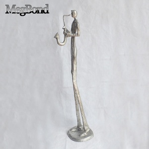Grande figurine de saxophoniste en fonte d'aluminium, statue de musicien en métal durable, sculpture à des fins décoratives - Product Image 6