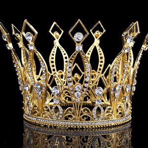 Corona Tiara Barocca Grande in Zirconia Dorata per Concorsi di Bellezza - Product Image 2