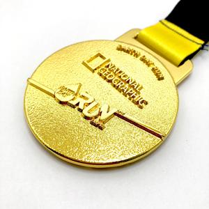 Medalla de Honor Nacional de Metal Personalizada, Medalla Deportiva con Fundición e Impresión Tipográfica - Product Image 5