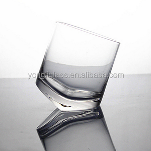 Sản xuất 11oz độc đáo nghiêng <span class=keywords><strong>Whisky</strong></span> thủy tinh, Funny <span class=keywords><strong>Whisky</strong></span> thủy tinh, <span class=keywords><strong>whisky</strong></span> cốc - Product Image 3