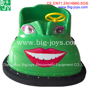 manège de parc d'attractions, petits manèges, voiture autotamponneuse - Product Image 3