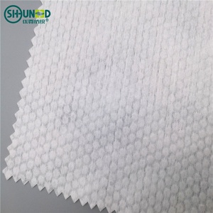 Tissu non tissé en polyester/<span class=keywords><strong>viscose</strong></span> à motif de points perlés 80 g/m² en gros de Chine pour lingettes humides - Product Image 6