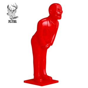 รูปปั้นเรซิ่นสีแดงขนาดเท่าคนจริง รูปคนนามธรรมสีแดง สำหรับขาย - Product Image 2