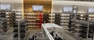 Muebles de Tienda Exclusivos Personalizados LUX, Diseño 3D, Exhibición para Tienda de Ropa Interior, Escaparate para Lencería de Lujo, SEO Mejorado - Product Image 5