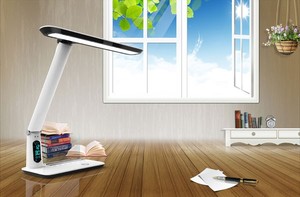 2016 Ahorro de Energía Pescador de protección para Los Ojos lámpara de mesa con USB - Product Image 1