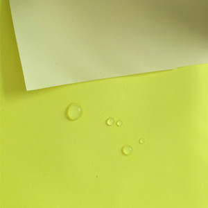 Enduit D'unité Centrale de Polyester ignifuge et ignifuge <span class=keywords><strong>taffetas</strong></span> Tissu pour <span class=keywords><strong>le</strong></span> sac/tente/vêtements - Product Image 4