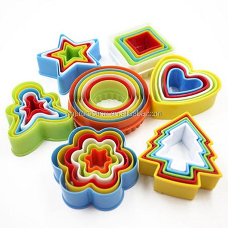 Custom Plastic Multi Shape Colorful Holiday Cookie Cutter Set