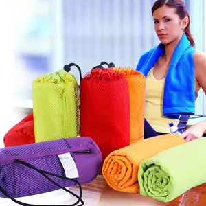 Goedkope Workout Handdoeken Ultra Compact Lichtgewicht Microfiber Reizen Sport Camping Wandelen Zwemmen Handdoek