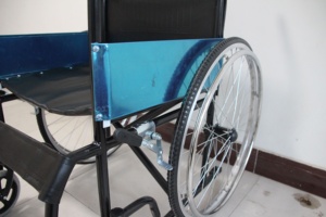 <span class=keywords><strong>Silla</strong></span> <span class=keywords><strong>de</strong></span> <span class=keywords><strong>Ruedas</strong></span> Plegable, Nuevo <span class=keywords><strong>Precio</strong></span> Más Bajo, Marco Cromado, <span class=keywords><strong>Silla</strong></span> <span class=keywords><strong>de</strong></span> <span class=keywords><strong>Ruedas</strong></span> Manual para Niños y Adultos, Interior y Exterior - Product Image 5
