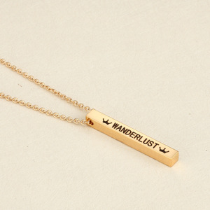Collana con Ciondolo a Barra Verticale Incisa 3D in Acciaio Inossidabile Personalizzata, Gioielli Minimalisti all'Ingrosso per Uomo e <span class=keywords><strong>Donna</strong></span>, Charm in Oro 14K - Product Image 4