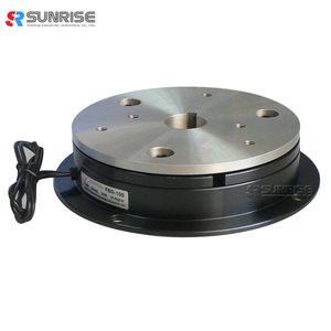 Nuovo <span class=keywords><strong>Freno</strong></span> <span class=keywords><strong>Elettromagnetico</strong></span> SUNRISE di Dongguan, 24V DC, 200 Nm di Coppia Statica, Velocità Massima 1800 RPM, Montaggio su Cuscinetto - Product Image 2