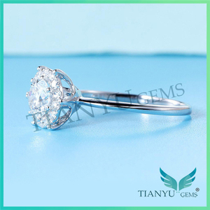Blanc Ruban De Mariage Anneaux 10 Coeurs et Flèches VVS1 EF 1 Carat Moissanite Bagues de Fiançailles pour <span class=keywords><strong>les</strong></span> Femmes - Product Image 2