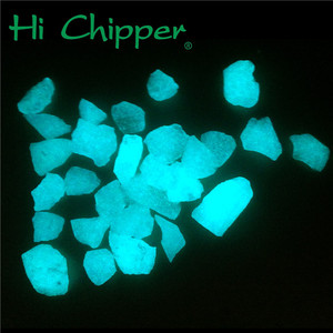Grün farbige glow in <span class=keywords><strong>the</strong></span> dark glas chips für garten - Product Image 2