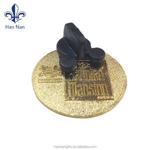 Personnalisé insigne design en métal avec pas cher <span class=keywords><strong>prix</strong></span> - Product Image 1