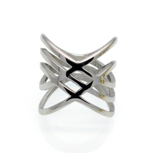 New Hot Sales Unique Shaped Woman Wedding Party Bands Classical Stainless Steel <strong>Gold</strong> <strong>Cocktail</strong> <strong>Rings</strong> for Women Fashion Jewellery - Product Image 4