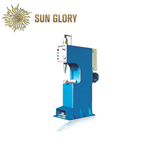 <span class=keywords><strong>De</strong></span> <span class=keywords><strong>metal</strong></span> profesional <span class=keywords><strong>de</strong></span> utensilios <span class=keywords><strong>de</strong></span> cocina agujero máquina remachadora/Olla <span class=keywords><strong>de</strong></span> acero inoxidable máquina remachadora - Product Image 1