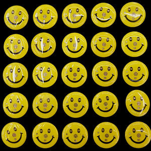 Lencana Pin LED berkedip desain senyum lucu Ideal untuk dekorasi pesta & hadiah promosi - Product Image 5