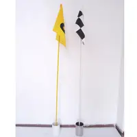 Golf personnalisé mettant le drapeau vert avec le poteau et la tasse de trou