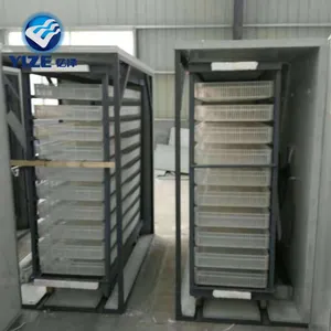 Vendita calda Cina fabbricazione di 14784 uova di pollo incubatore di controllo automatico della temperatura automatico uovo di Svolta con trolley