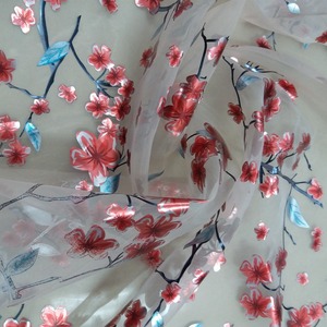 Tessuti Stampati in Poliestere Effetto Seta 100gsm con <span class=keywords><strong>Fiori</strong></span> Viola Soffici per Abiti da Sera, Vestiti da Donna, Camicette Femminili - Product Image 2