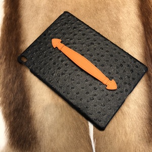 Funda de Cuero Genuino con Diseño de Avestruz para <span class=keywords><strong>iPad</strong></span> Pro 10.5 con Asa, a Prueba de Polvo, Opción de Logotipo Personalizado - Product Image 4