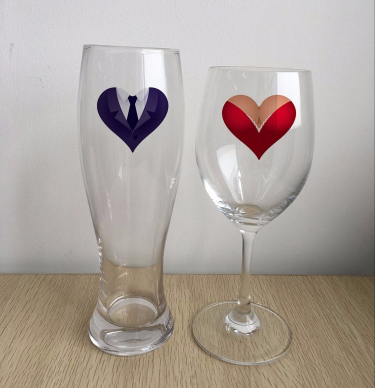 Bride and Groom Glasses - Wedding Toasting Set of 2 - Couples Gifts