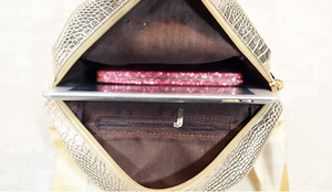 <span class=keywords><strong>Zaino</strong></span> <span class=keywords><strong>Femminile</strong></span> alla Moda in Stile Coreano con Ornamenti a Borchie in Vendita - Product Image 5