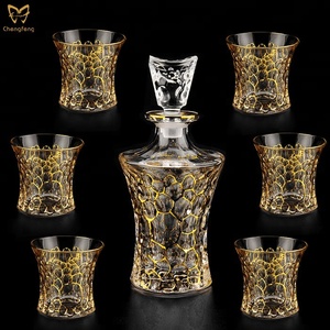 Ensemble de carafe à <span class=keywords><strong>bourbon</strong></span> en or personnalisée avec bouchon pour liqueurs, scotchs, <span class=keywords><strong>bourbon</strong></span>, brandy - Product Image 2