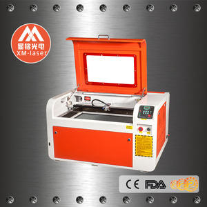 1610 máquina <span class=keywords><strong>de</strong></span> tarjetas <span class=keywords><strong>de</strong></span> invitación <span class=keywords><strong>de</strong></span> boda <span class=keywords><strong>de</strong></span> <span class=keywords><strong>corte</strong></span> láser <span class=keywords><strong>de</strong></span> grabado y <span class=keywords><strong>corte</strong></span> <span class=keywords><strong>de</strong></span> la máquina grabadora láser fábrica - Product Image 2