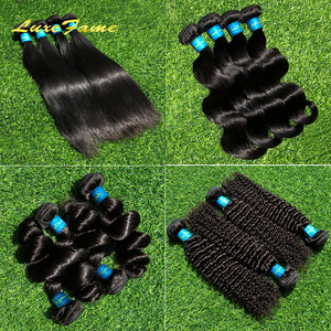 Hot Sale 30 Zoll lange malaysische verworrene lockige Haar bündel, malaysische rohe 8a 10a Virgin Afro Kinky Bulk Haar verlängerung