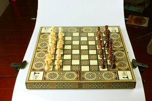 backgammon và cờ vua trong hộp gỗ - Product Image 5