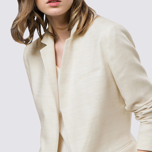 Giacca da Lavoro per Donna Personalizzabile in Lana/Poliestere Beige, Antipiega, Scollo a V, Manica Lunga, Vestibilità Slim - Product Image 2