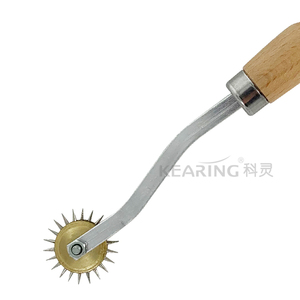 Outil de <span class=keywords><strong>couture</strong></span> artisanal Roue à tracer à pointe d'aiguille pour le traçage de la <span class=keywords><strong>craie</strong></span> sur le tissu cousu #   NPT10 - Product Image 3