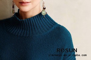 Mode <span class=keywords><strong>femme</strong></span> <span class=keywords><strong>pull</strong></span> style russe vierge. chandail à <span class=keywords><strong>col</strong></span> roulé - Product Image 4