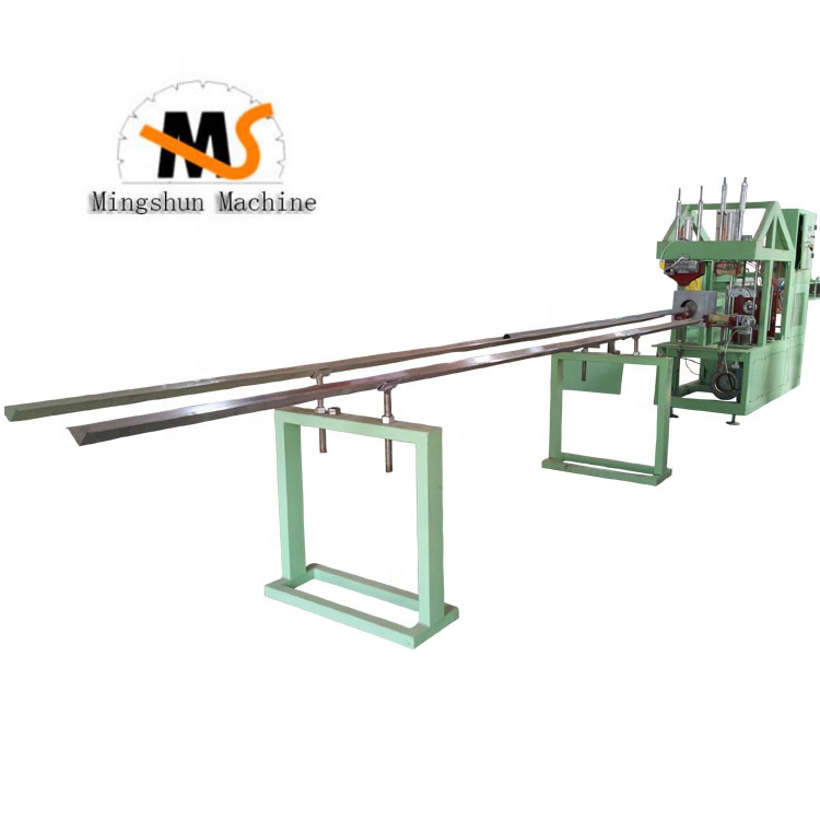 Полуавтоматическая машина MSK75 для скручивания ПВХ труб