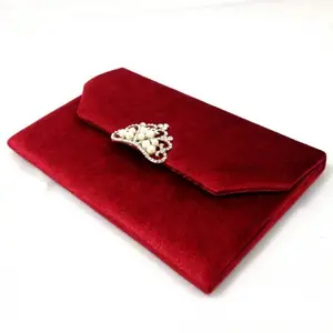 Luxurious Velvet Arabic Wedding Invitation Cards Hard Cover Tri-Fold Invitations With Crown Brooch decoration