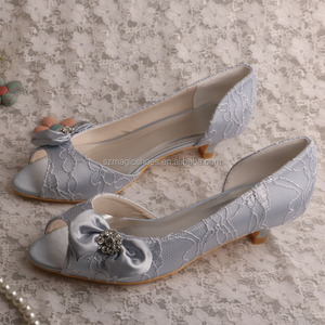 Scarpe donna taglie forti personalizzate da sposa in pizzo bianco <span class=keywords><strong>tacchi</strong></span> corti - Product Image 6