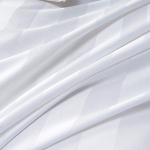 Tela Satén Lisa con Acabado Satinado, Hilo Peinado, Teñido en Rayas, Satén Blanco Liso, 100% Algodón, Rollo con Bolsa <span class=keywords><strong>de</strong></span> <span class=keywords><strong>PVC</strong></span>, Tejido, 500 Metros, Jiangsu - Product Image 2