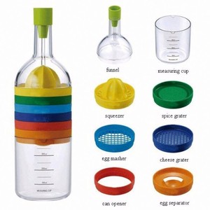 Exprimidor Manual Multifuncional Quiki para Verduras y Frutas, Botella Multiusos, Herramienta para Descorazonar, Triturador de Huevos, Modelo Q1912 de <span class=keywords><strong>ABS</strong></span>+PS+TPR - Product Image 5