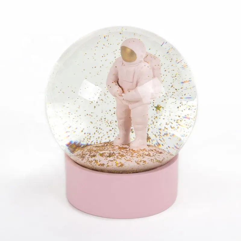 Globo de nieve con vista interior de astronauta de resina rosa de 100mm, regalos, recuerdos para promoción, Kit de globo de resina personalizado