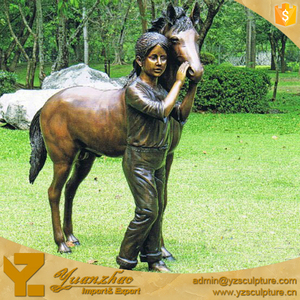 Bronce al aire libre vida tamaño niña y escultura de caballo para la venta - Product Image 1
