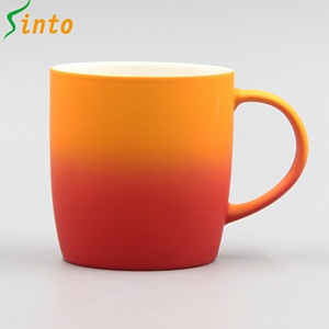 Tasse personnalisée en caoutchouc à revêtement doux, 20 pièces, usine chinoise, vente en gros, avec logo - Product Image 3