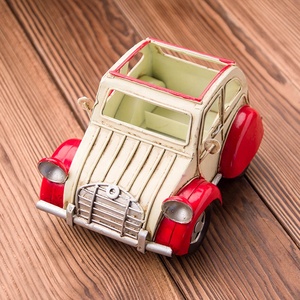 Artigianato in metallo Vecchio Modello di Auto Retrò Vintage Modello di Auto D'epoca Con Il Supporto Della Penna Club Ornamento Home Office Decor - Product Image 6