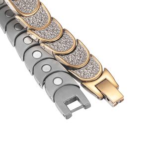 Bracelet magnétique en titane pour le contrôle de la tension artérielle, fabriqué par un fabricant vérifié, conforme au test de pulvérisation de sel <span class=keywords><strong>REACH</strong></span> - Product Image 4