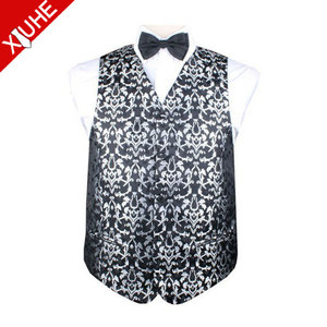 Gaun Formal Hitam dan Putih Motif Bunga Pria Setelan Rompi Sutra - Product Image 1