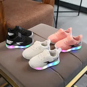 Buona vendita di prodotti di sport scarpe ragazzi scarpe da ginnastica di gomma scarpe per bambini led di buona qualità e poco costoso