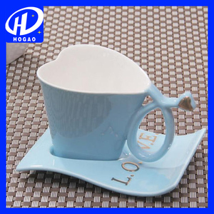 Blanco Azul Rosa <span class=keywords><strong>En</strong></span> Forma de Corazón Creativo De Cerámica taza de Café Taza de Leche Taza Del Regalo 120 ML - Product Image 3